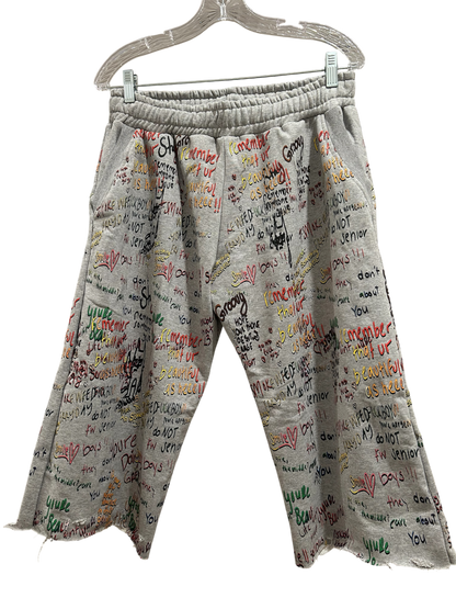 SCHOOL BATHROOM SHORTS