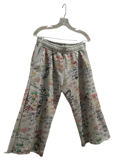 SCHOOL BATHROOM SHORTS